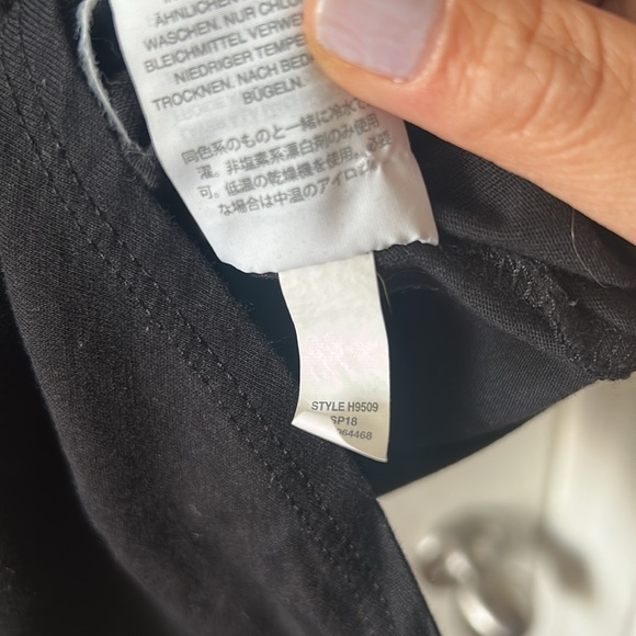 Madewell Classic Knot Front Tee. Size S - Picture 6 of 12